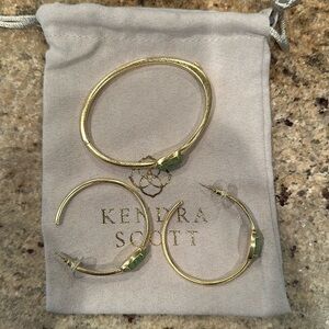 Kendra Scott set